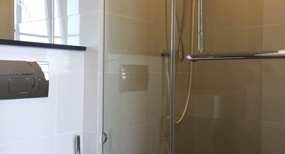 For rent 1 bed condo in Sathon, Bangkok