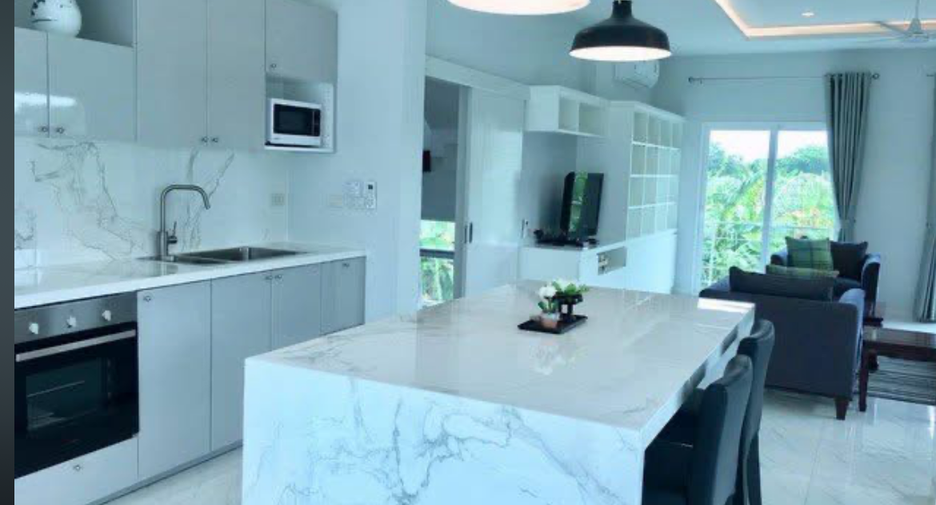 Haus zur Miete mit 4 Zimmer in Lat Phrao, Bangkok