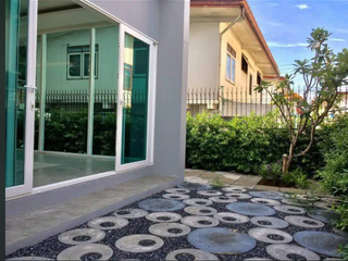 Haus zur Miete mit 4 Zimmer in Lat Phrao, Bangkok