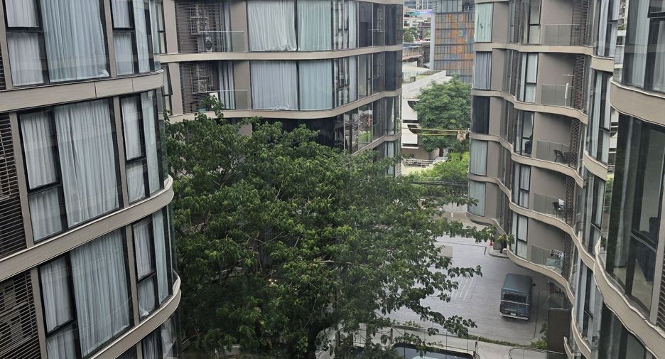 For rent 2 ベッドルーム condo in Khlong Toei, Bangkok
