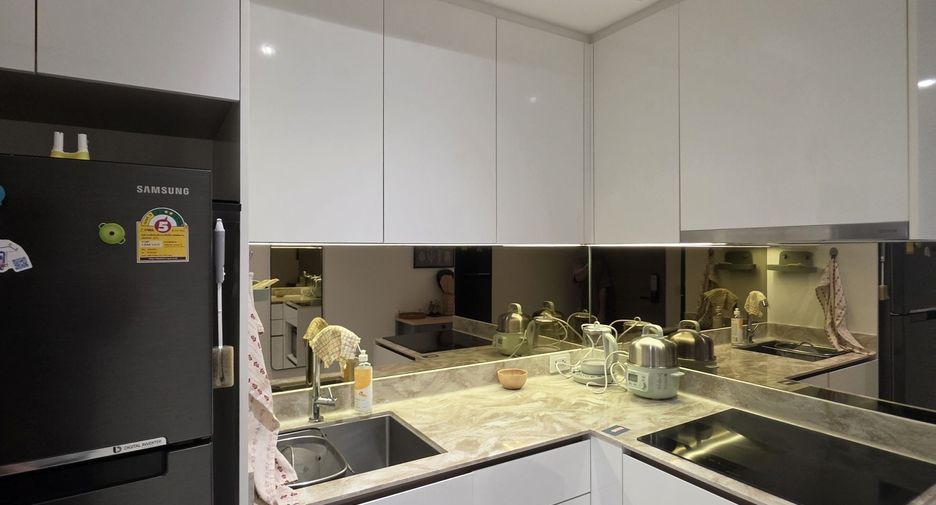 For rent 2 ベッドルーム condo in Khlong Toei, Bangkok