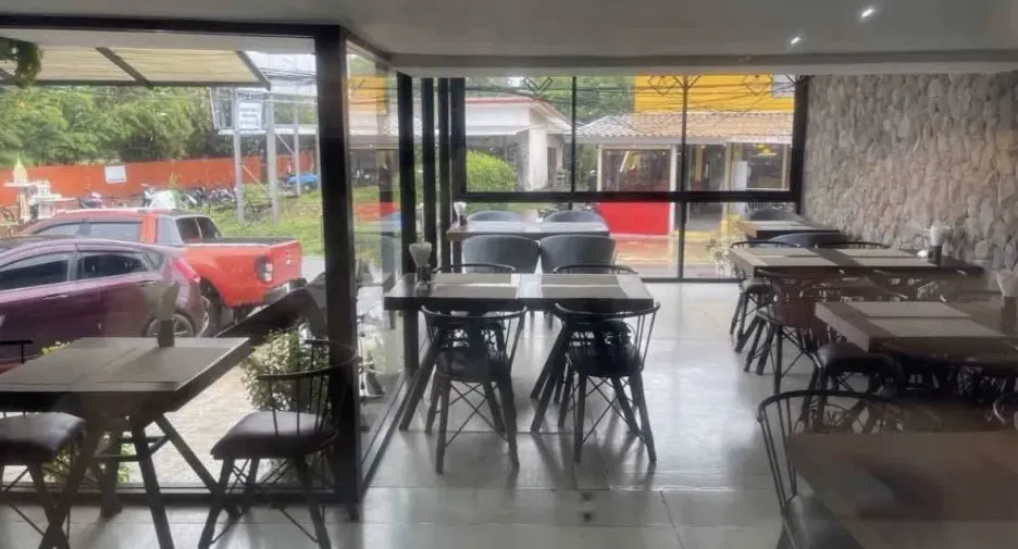 出售 4 卧室 商业空间 在 Phuket Town, 普吉