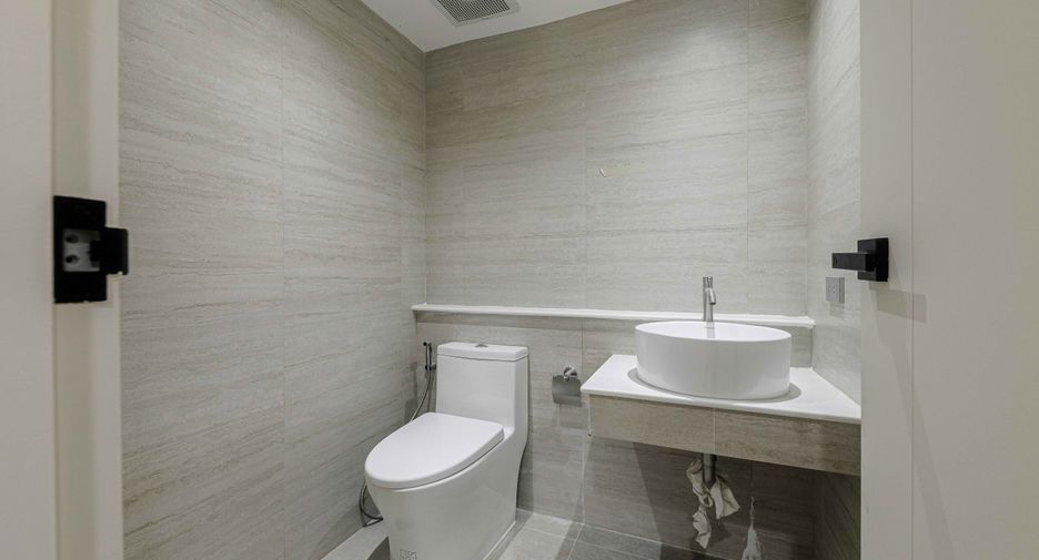 Reihenhaus zum Kauf mit 3 Zimmer in Watthana, Bangkok