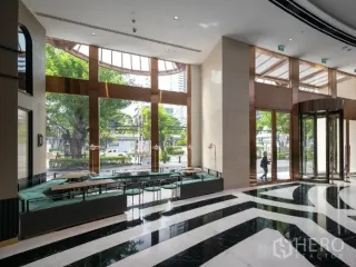 Local comercial en alquiler en Bang Rak, Bangkok