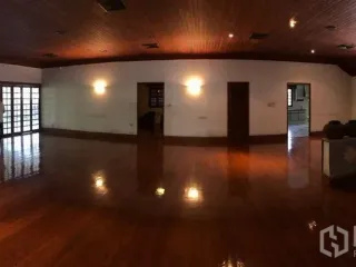 For sale 3 bedrooms house in Phra Khanong, Bangkok