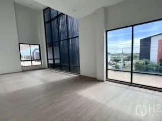 Lagerhaus zur Miete in Bang Bo, Samut Prakan