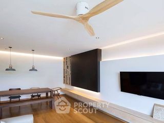 Condo en venta de 2 habitaciones en Yan Nawa, Bangkok
