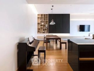 Condo en venta de 2 habitaciones en Yan Nawa, Bangkok