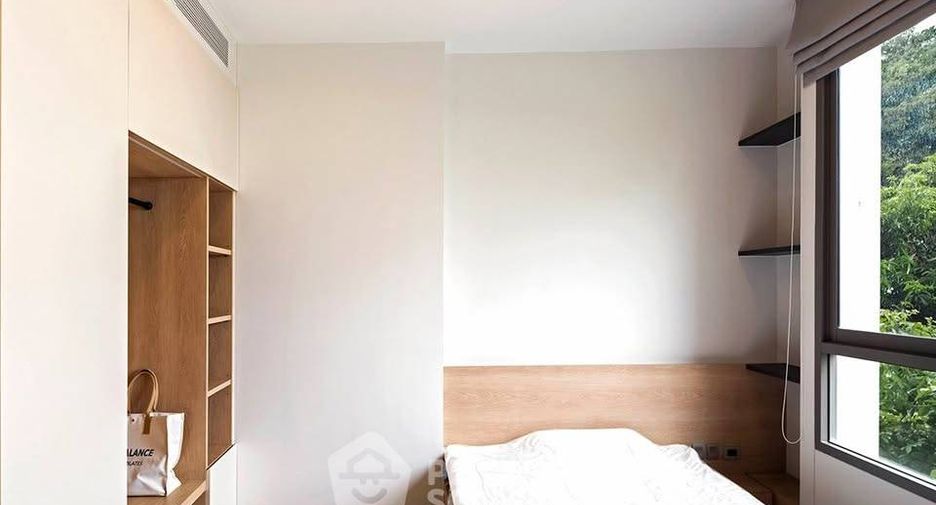 Condo en venta de 2 habitaciones en Yan Nawa, Bangkok