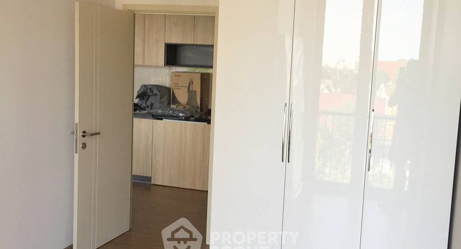 For sale 2 bedrooms condo in Watthana, Bangkok