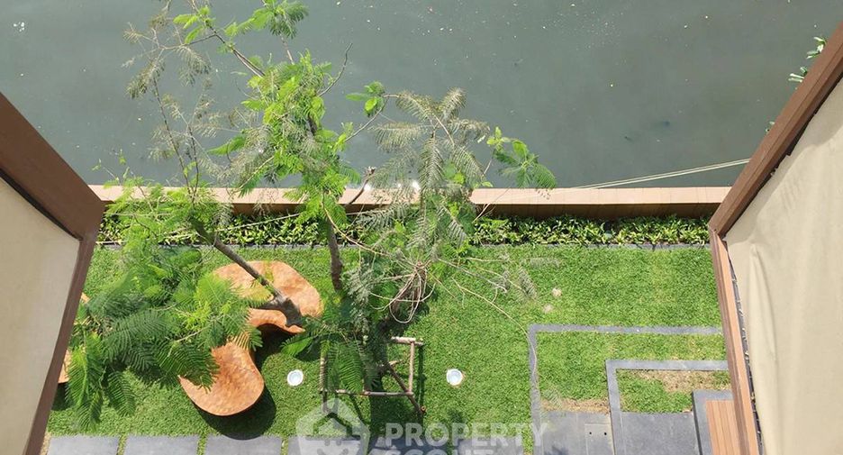 For sale 2 bedrooms condo in Watthana, Bangkok