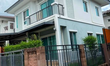 出租 和 出售 3 卧室 独立屋 在 Suan Luang, 曼谷