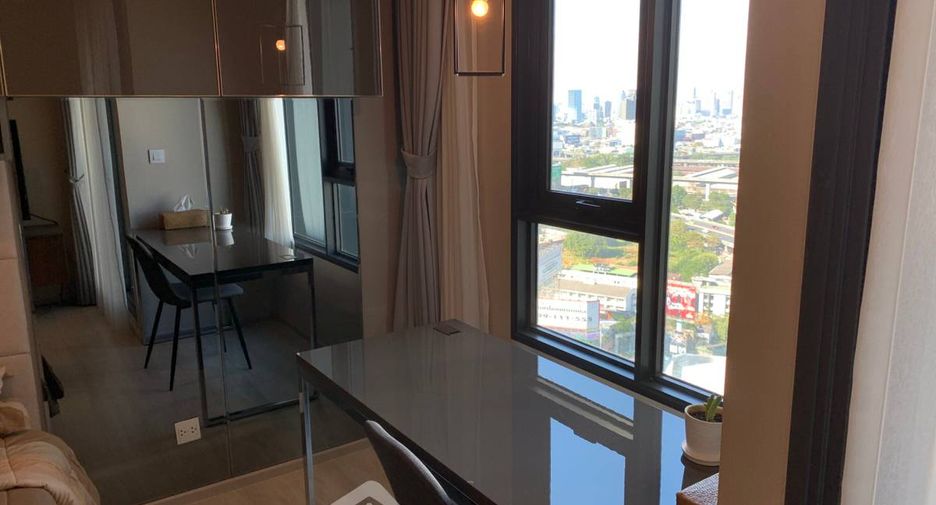 For rent 1 bed condo in Pathum Wan, Bangkok