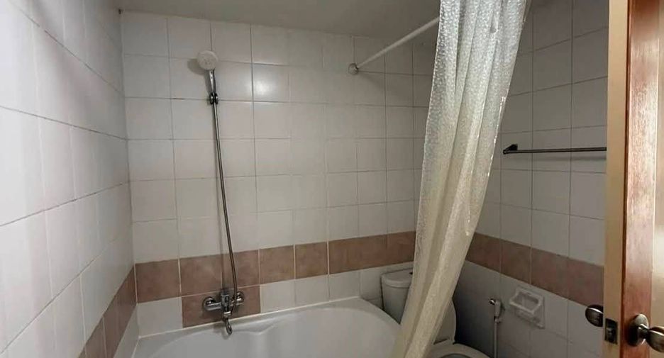 Wohnung zur Miete mit 2 Zimmer in Watthana, Bangkok