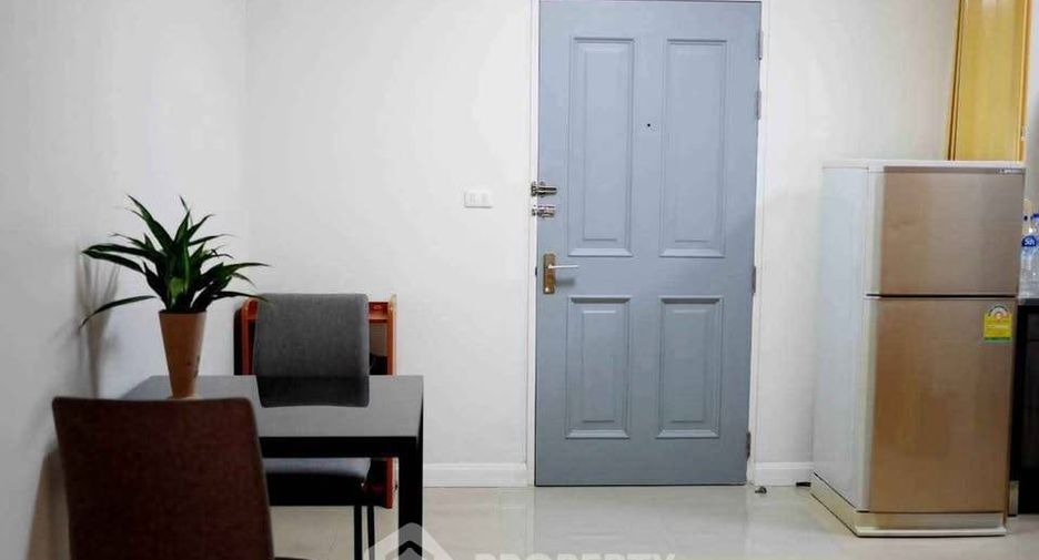 Condo en alquiler de 2 habitaciones en Pathum Wan, Bangkok