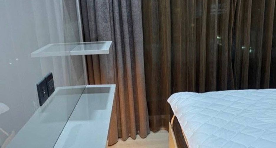 For rent 2 bedrooms condo in Phaya Thai, Bangkok