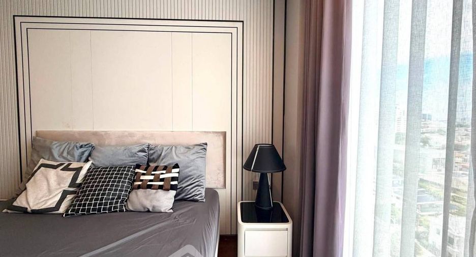 For rent 1 bed condo in Khlong Toei, Bangkok
