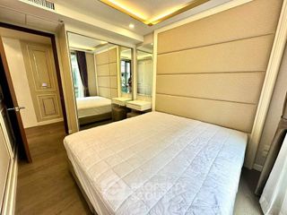 À louer 2 chambres condo à Huai Khwang, Bangkok