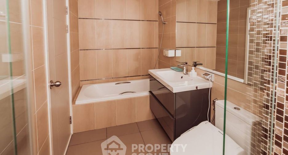 For rent and for sale 2 bedrooms condo in Sathon, Bangkok