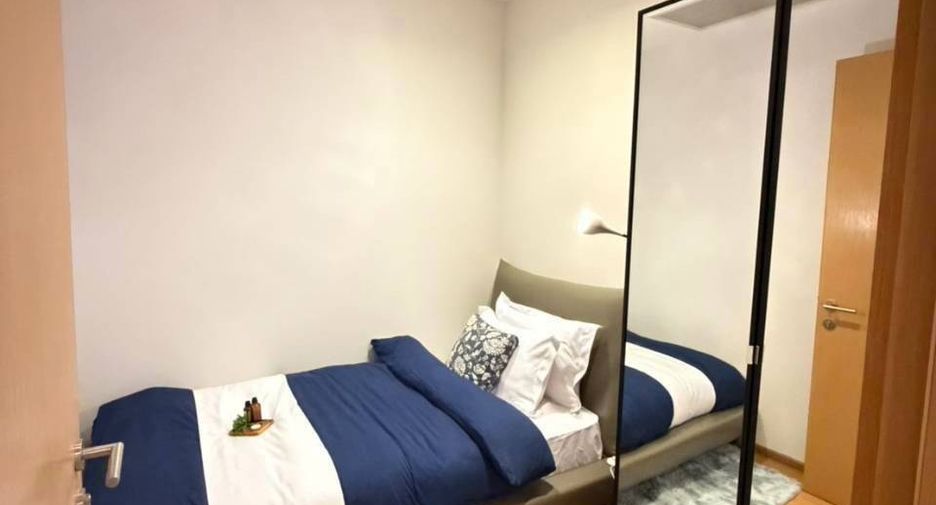 For sale 2 ベッドルーム condo in Khlong Toei, Bangkok