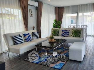 For sale 3 bedrooms villa in Bang Lamung, Chonburi