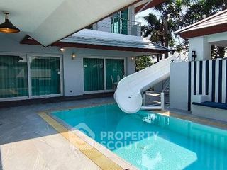 For sale 3 bedrooms villa in Bang Lamung, Chonburi