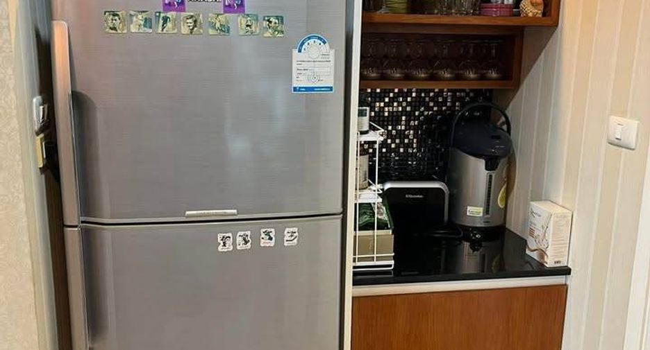 For sale 1 bed condo in Khlong Toei, Bangkok