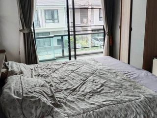 À vendre 3 chambres maison à Si Racha, Chonburi