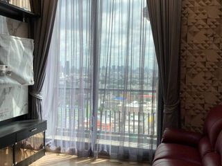 À vendre 3 chambres condo à Din Daeng, Bangkok