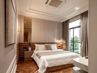 For rent and for sale 5 bedrooms house in Phra Khanong, Bangkok