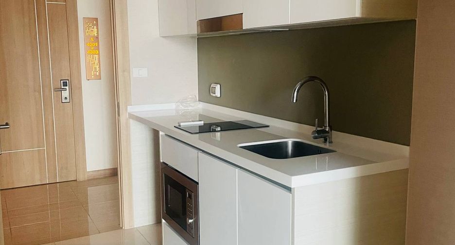 For sale 1 bed condo in Bang Lamung, Chonburi
