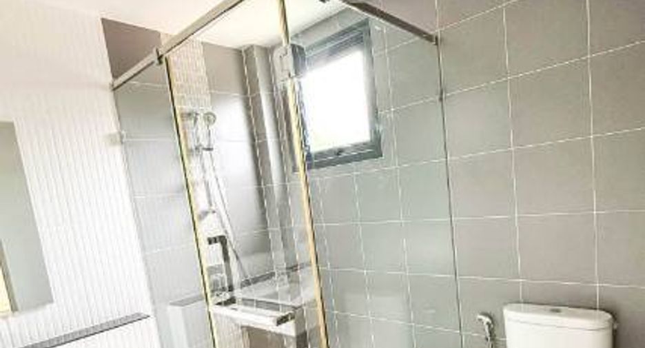Reihenhaus zum Kauf mit 4 Zimmer in Thung Khru, Bangkok