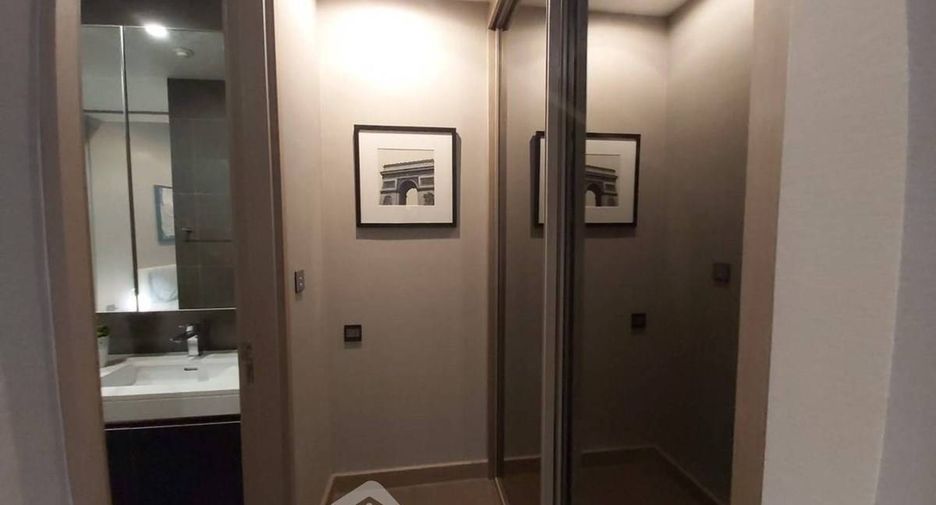 For sale 2 bedrooms condo in Watthana, Bangkok