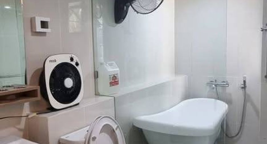 Condo en venta de 2 habitaciones en Yan Nawa, Bangkok