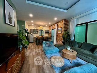 À vendre 3 chambres maison à Si Racha, Chonburi