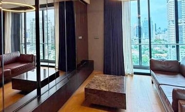 For sale 1 bed condo in Khlong Toei, Bangkok