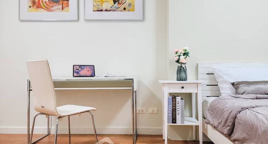 For sale 1 bed condo in Khlong Toei, Bangkok