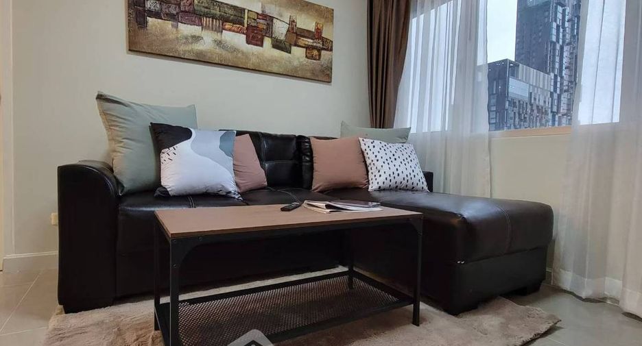 For sale 1 bed condo in Khlong Toei, Bangkok