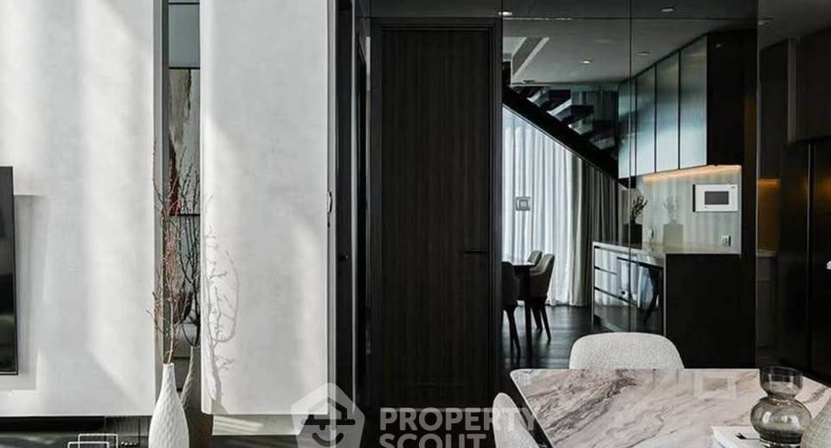 Condo en venta de 2 habitaciones en Khlong Toei, Bangkok