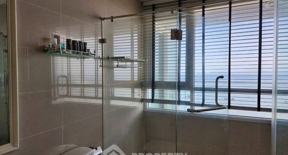 For sale 3 bedrooms condo in Si Racha, Chonburi