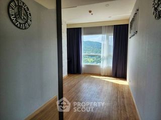 À vendre 3 chambres condo à Si Racha, Chonburi