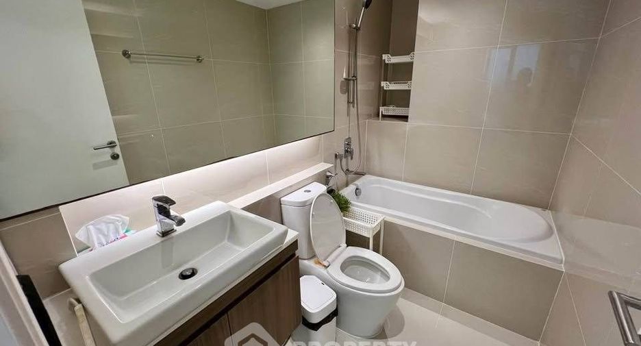 For sale 1 bed condo in Khlong Toei, Bangkok
