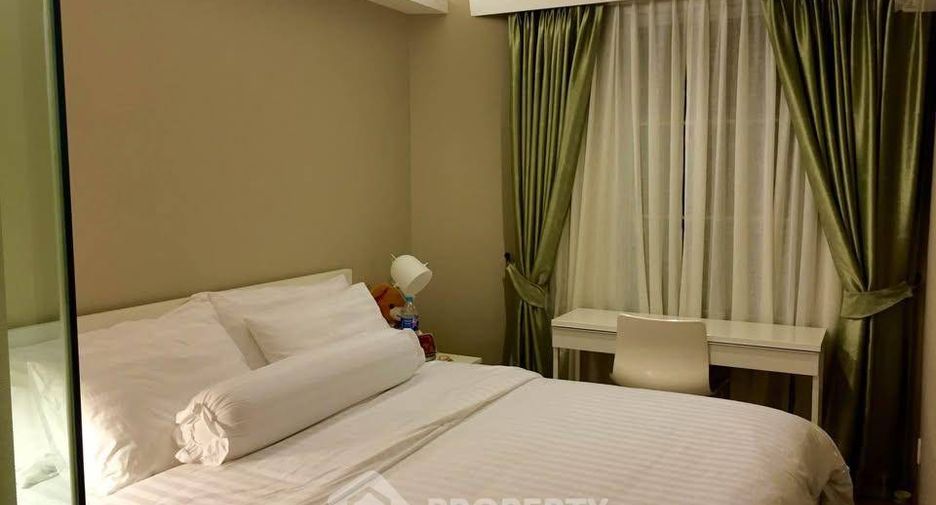 For sale 2 bedrooms condo in Watthana, Bangkok
