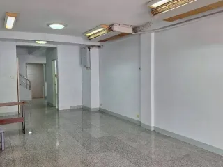 出售 4 卧室 联排别墅 在 Wang Thong Lang, 曼谷