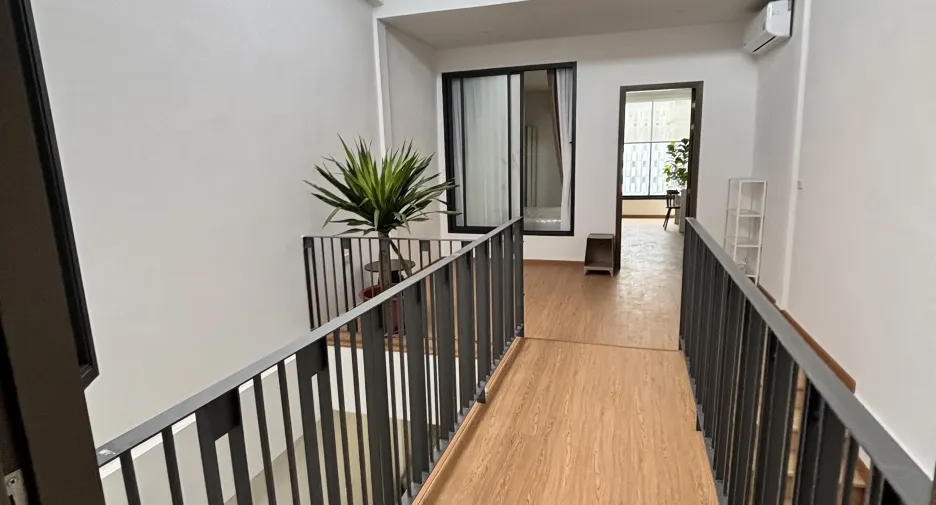 For sale 2 bedrooms townhouse in Watthana, Bangkok