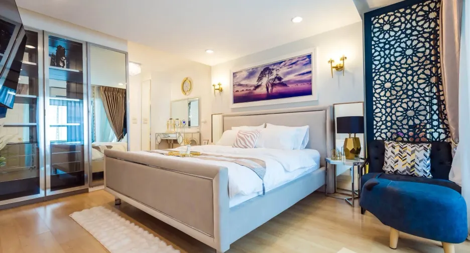 For sale and for rent 4 bedrooms townhouse in Lat Phrao, Bangkok