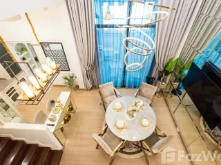 Casa adosada en venta y en alquiler de 4 habitaciones en Lat Phrao, Bangkok