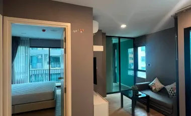 Condo en alquiler de 2 habitaciones en Wang Thonglang, Bangkok