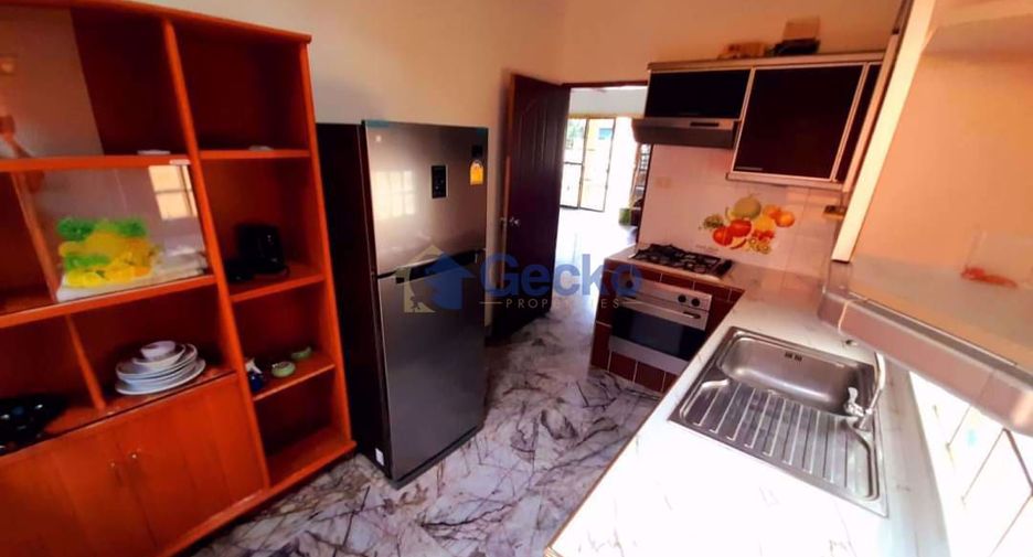 For rent 2 bedrooms house in Bang Lamung, Chonburi