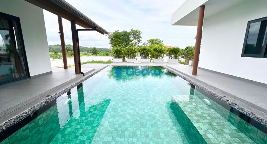À louer 5 chambres maison à Bang Lamung, Chonburi